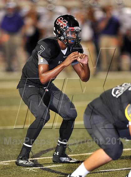 Thumbnail 1 in Alvarado vs Mexia (Dale Hansen Football Classic) photogallery.