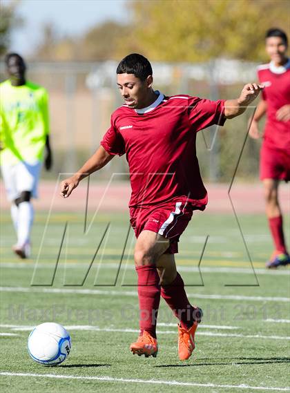 Thumbnail 2 in Capital Christian vs. Encina Prep (CIF SJS D6 Final) photogallery.