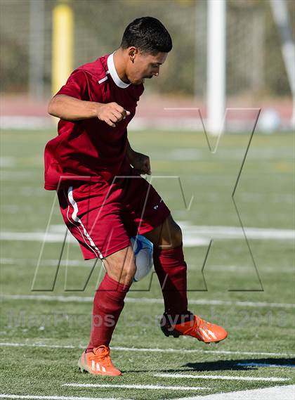 Thumbnail 2 in Capital Christian vs. Encina Prep (CIF SJS D6 Final) photogallery.