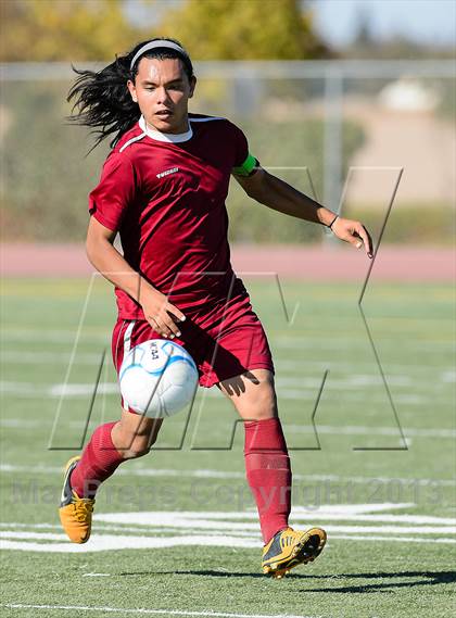 Thumbnail 1 in Capital Christian vs. Encina Prep (CIF SJS D6 Final) photogallery.
