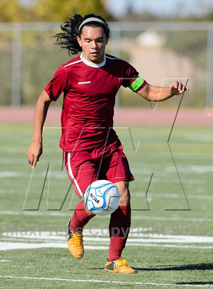 Thumbnail 2 in Capital Christian vs. Encina Prep (CIF SJS D6 Final) photogallery.