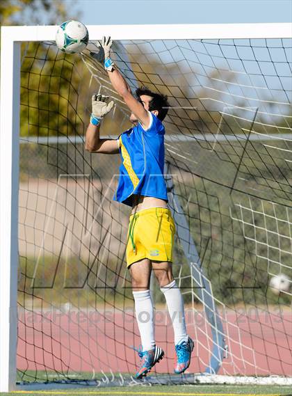 Thumbnail 3 in Capital Christian vs. Encina Prep (CIF SJS D6 Final) photogallery.