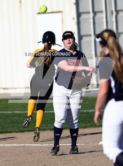 Thumbnail 1 in Beyer @ Lathrop photogallery.
