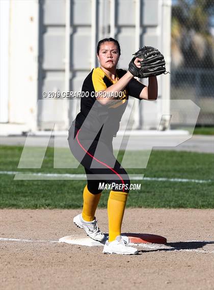 Thumbnail 2 in Beyer @ Lathrop photogallery.