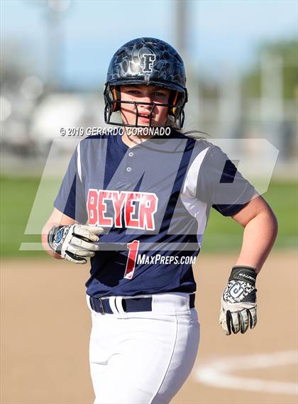 Thumbnail 2 in Beyer @ Lathrop photogallery.