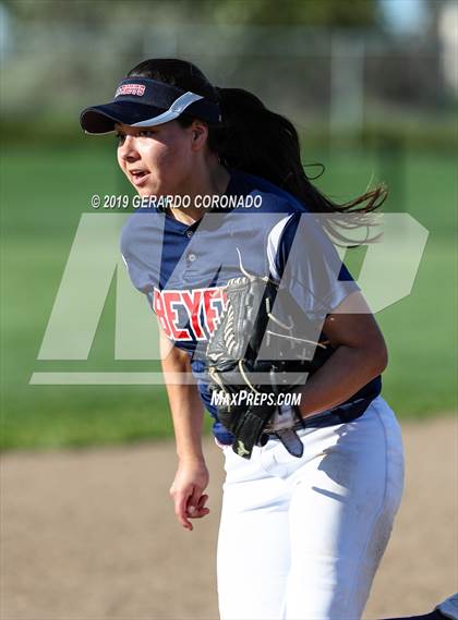 Thumbnail 2 in Beyer @ Lathrop photogallery.