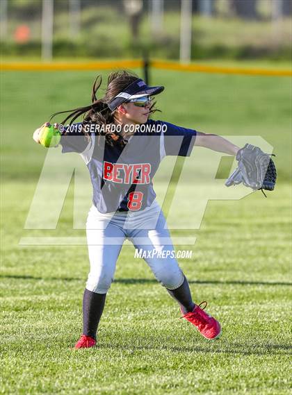 Thumbnail 3 in Beyer @ Lathrop photogallery.