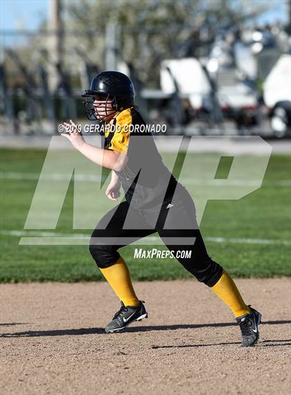 Thumbnail 3 in Beyer @ Lathrop photogallery.