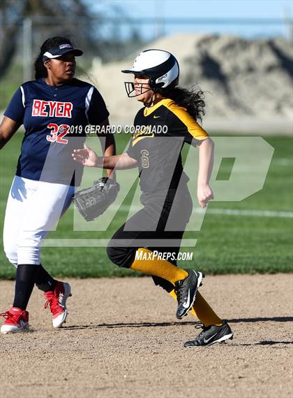 Thumbnail 1 in Beyer @ Lathrop photogallery.