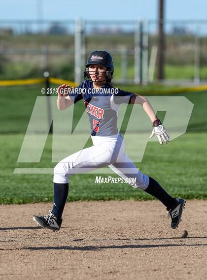Thumbnail 1 in Beyer @ Lathrop photogallery.