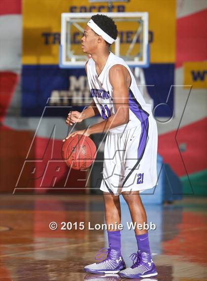 Thumbnail 3 in New Rochelle vs Iona Prep (Hoops for a Cure Showcase) photogallery.