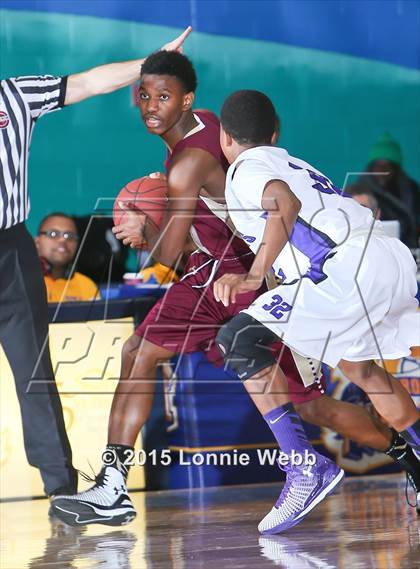 Thumbnail 3 in New Rochelle vs Iona Prep (Hoops for a Cure Showcase) photogallery.