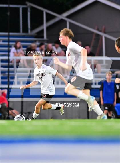 Thumbnail 2 in Ryle vs Dixie Heights   photogallery.