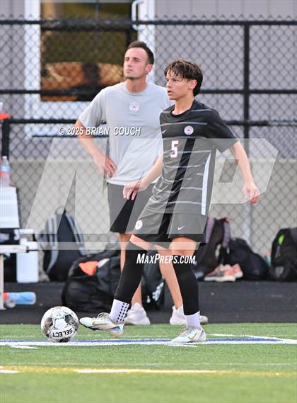 Thumbnail 1 in Ryle vs Dixie Heights   photogallery.