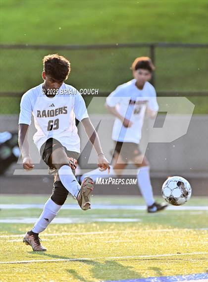 Thumbnail 3 in Ryle vs Dixie Heights   photogallery.