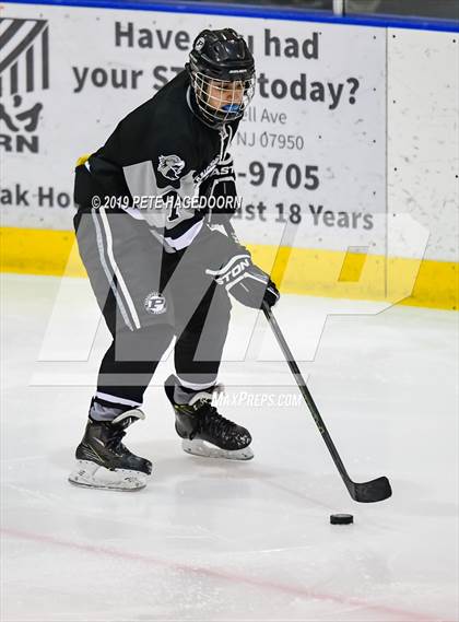 Thumbnail 2 in Parsippany Regional @ Morris Catholic/Depaul photogallery.