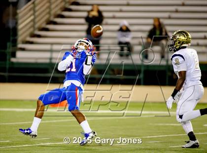 Thumbnail 3 in Elk Grove vs. Folsom (CIF SJS D1 Final) photogallery.