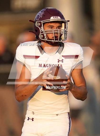 Thumbnail 1 in Magnolia @ College Station photogallery.