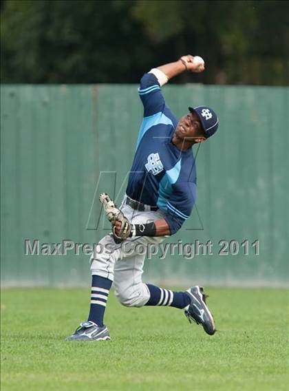 Thumbnail 3 in Valley Christian @ St. Mary's photogallery.