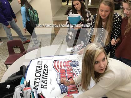 Thumbnail 3 in Canyon TOC Ceremony photogallery.