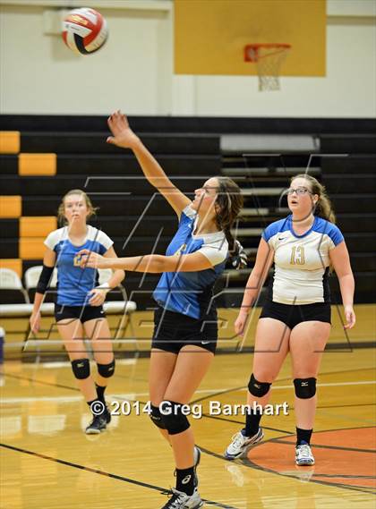 Thumbnail 1 in Lincoln @ Yuba City photogallery.