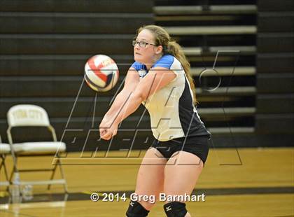Thumbnail 2 in Lincoln @ Yuba City photogallery.