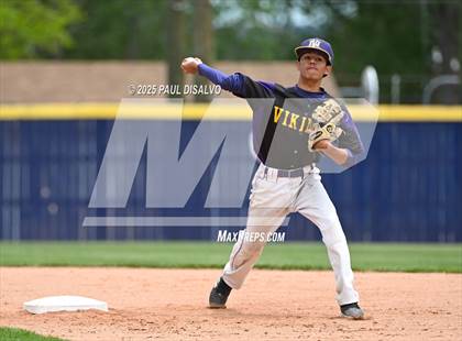 Thumbnail 2 in Denver North @ Cherry Creek (CHSAA 5A Region 2) photogallery.