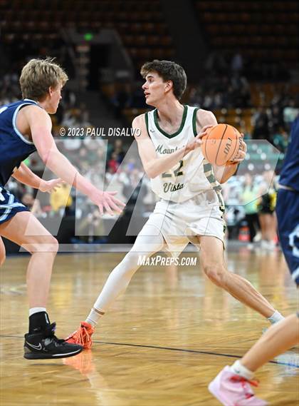 Thumbnail 3 in Mountain Vista vs. Valor Christian (CHSAA 6A Great 8) photogallery.