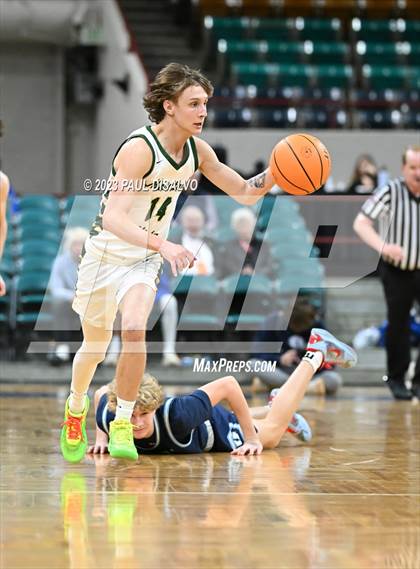 Thumbnail 2 in Mountain Vista vs. Valor Christian (CHSAA 6A Great 8) photogallery.