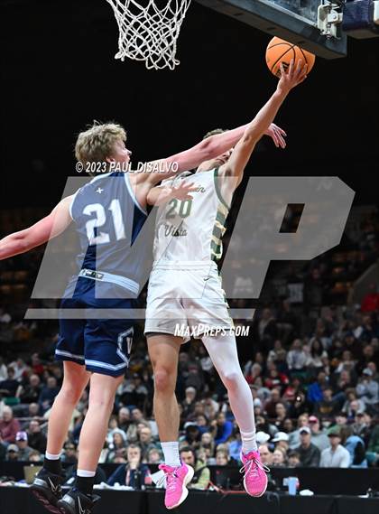 Thumbnail 1 in Mountain Vista vs. Valor Christian (CHSAA 6A Great 8) photogallery.