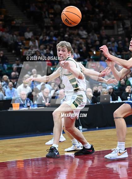 Thumbnail 3 in Mountain Vista vs. Valor Christian (CHSAA 6A Great 8) photogallery.