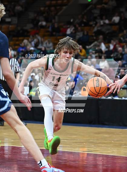 Thumbnail 2 in Mountain Vista vs. Valor Christian (CHSAA 6A Great 8) photogallery.