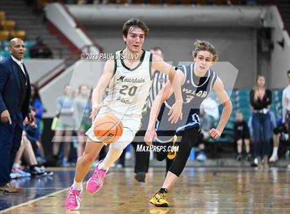 Thumbnail 1 in Mountain Vista vs. Valor Christian (CHSAA 6A Great 8) photogallery.