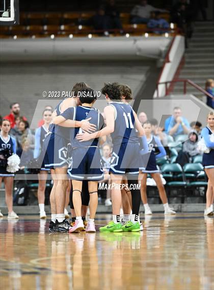 Thumbnail 1 in Mountain Vista vs. Valor Christian (CHSAA 6A Great 8) photogallery.