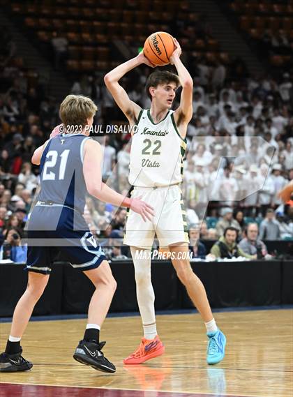 Thumbnail 3 in Mountain Vista vs. Valor Christian (CHSAA 6A Great 8) photogallery.
