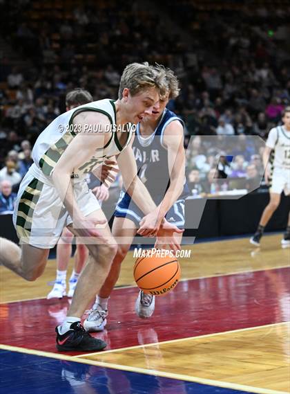 Thumbnail 2 in Mountain Vista vs. Valor Christian (CHSAA 6A Great 8) photogallery.