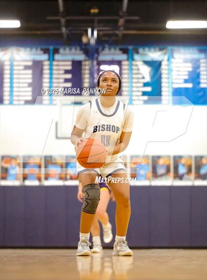 Thumbnail 1 in Christian Brothers Academy vs Bishop Grimes photogallery.