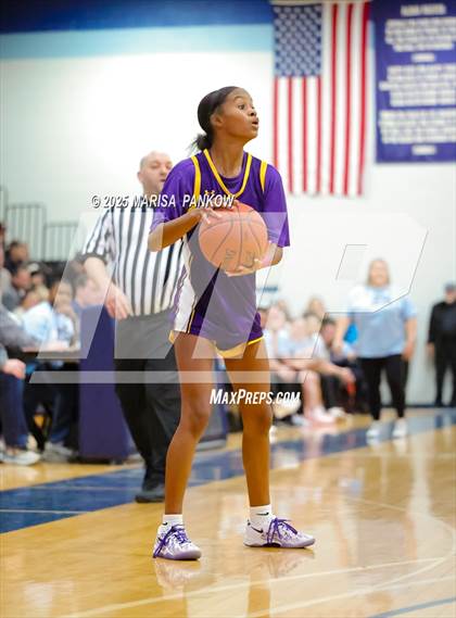 Thumbnail 3 in Christian Brothers Academy vs Bishop Grimes photogallery.
