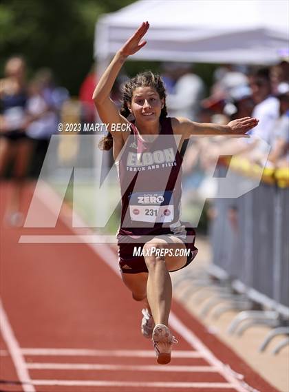 Thumbnail 3 in Class 3 Triple Jump (MSHSAA State Championship) photogallery.
