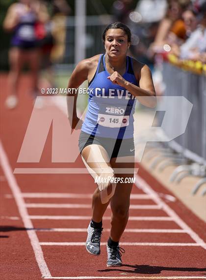 Thumbnail 1 in Class 3 Triple Jump (MSHSAA State Championship) photogallery.