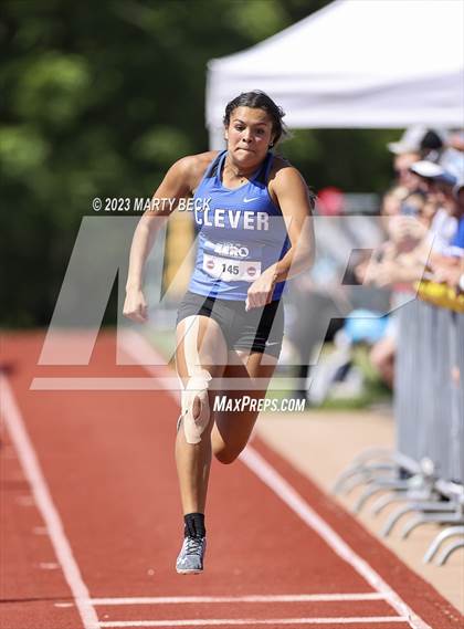 Thumbnail 1 in Class 3 Triple Jump (MSHSAA State Championship) photogallery.
