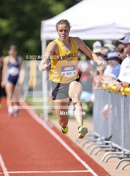 Thumbnail 3 in Class 3 Triple Jump (MSHSAA State Championship) photogallery.
