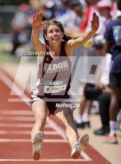Thumbnail 3 in Class 3 Triple Jump (MSHSAA State Championship) photogallery.