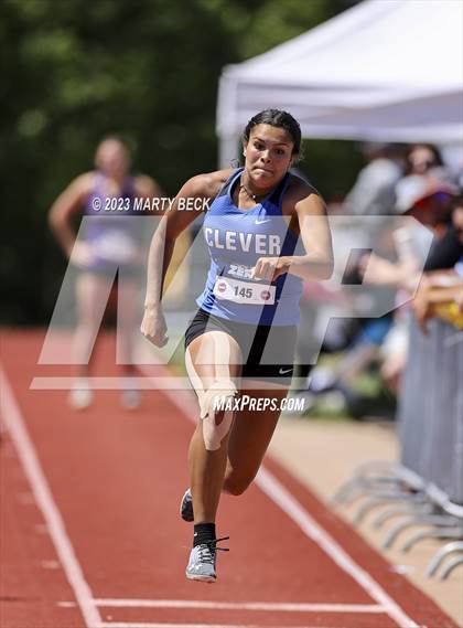 Thumbnail 3 in Class 3 Triple Jump (MSHSAA State Championship) photogallery.