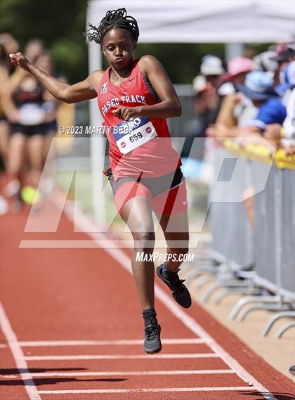 Thumbnail 3 in Class 3 Triple Jump (MSHSAA State Championship) photogallery.