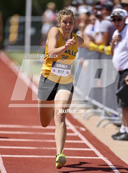 Thumbnail 3 in Class 3 Triple Jump (MSHSAA State Championship) photogallery.