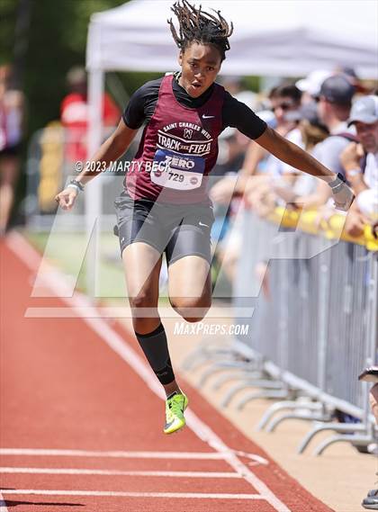 Thumbnail 3 in Class 3 Triple Jump (MSHSAA State Championship) photogallery.