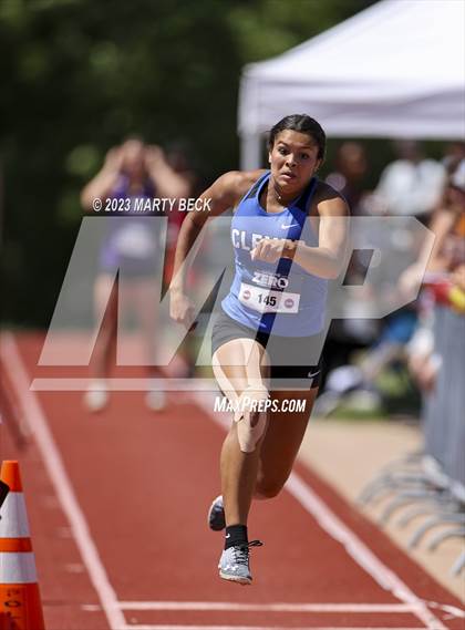 Thumbnail 1 in Class 3 Triple Jump (MSHSAA State Championship) photogallery.