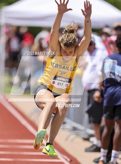 Thumbnail 3 in Class 3 Triple Jump (MSHSAA State Championship) photogallery.