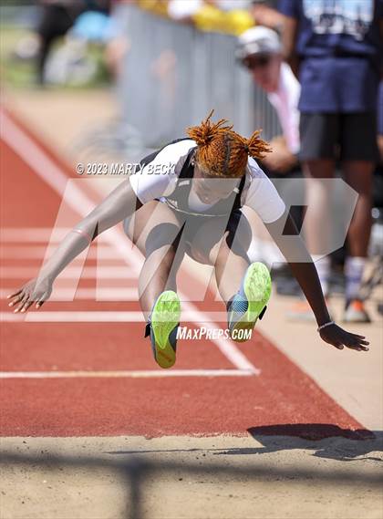 Thumbnail 2 in Class 3 Triple Jump (MSHSAA State Championship) photogallery.